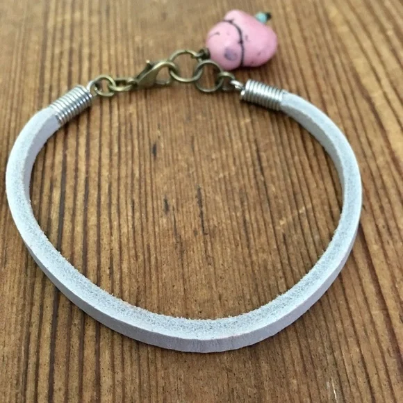 White Ladies Leather Bracelet,  Handmade Ladies Bracelet,  Pink Turquoise - Picture 4 of 5